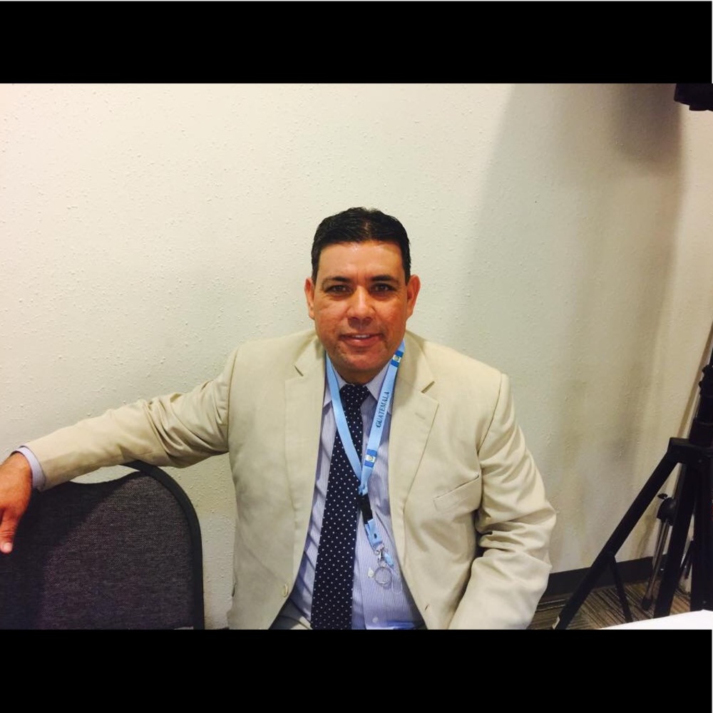 Meet your Posher, Arturo